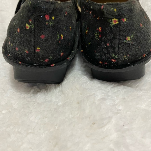 Alegria leather floral Mary Jane shoes - Picture 9 of 12